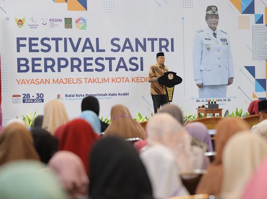 Pj Wali Kota Kediri Semangati Santri Qurma Peserta Seleksi Santri Berprestasi Qur'an Massive 2024