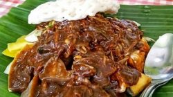 Dari Rawon hingga Rujak Cingur: Eksplorasi Kuliner Jawa Timur yang Menggoda