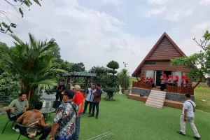 Libur Sekolah, Ratusan Pengunjung Padati Kebun Bibit di Desa Jambu Kecamatan Kayen Kidul, Kediri