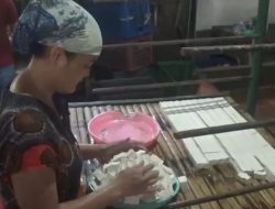 Imbas Harga Minyak Goreng Naik, Pembuat Tahu Goreng di Jombang Terpaksa Kurangi Ukuran