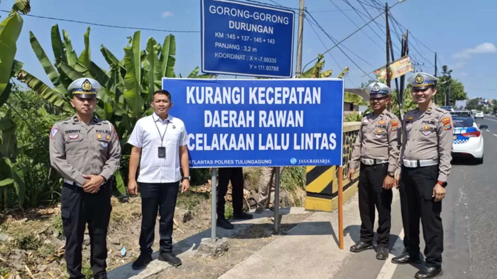 Upaya Pencegahan Kecelakaan Lalu Lintas, Satlantas Tulungagung Pasang 30 Papan Peringatan