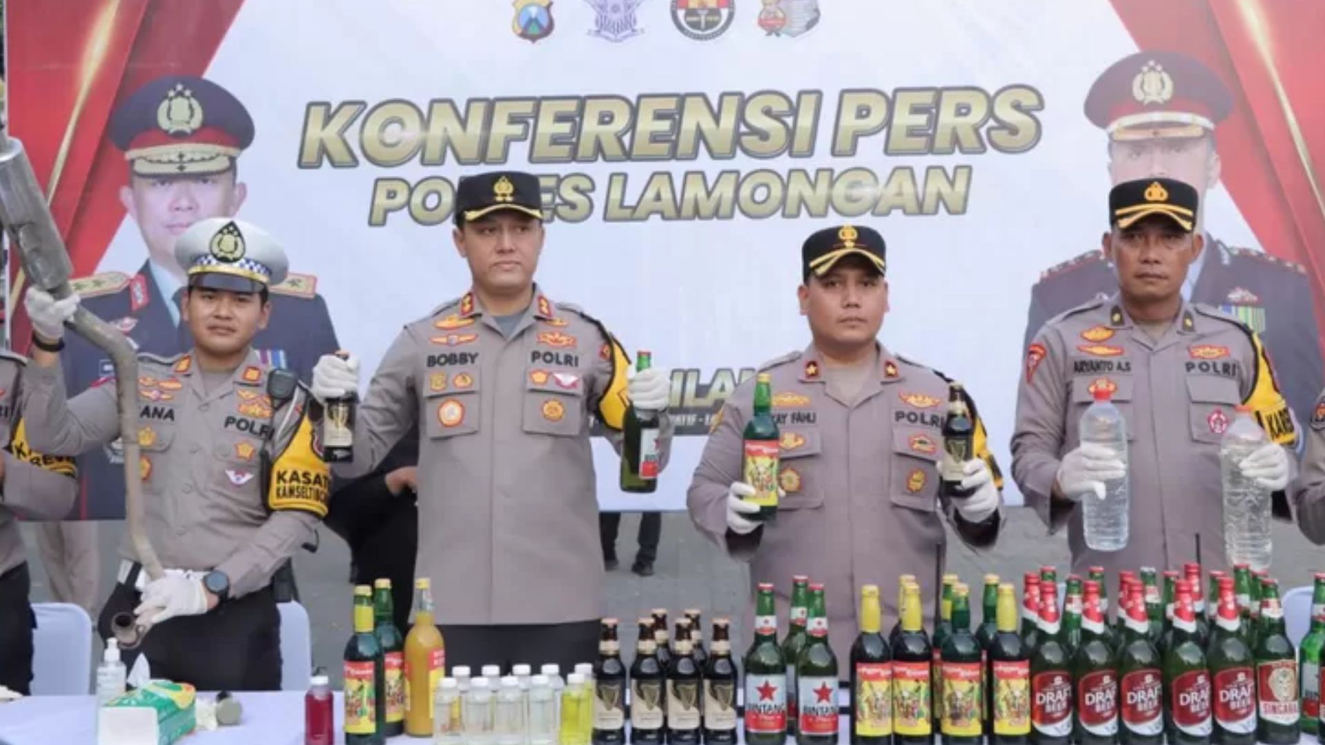 Ribuan Miras Hingga Knalpot Diamankan Polres Lamongan