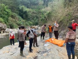 Tiga Hari Tak Pulang Saat Cari Rumput, Seorang Kakek di Trenggalek Ditemukan Tewas Mengapung di Sungai, Ini Infonya