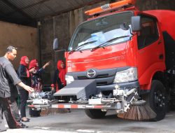 DLH Ponorogo Beli Truk Road Sweeper Senilai Miliaran Rupiah, Tapi Belum Beroperasi, Ini Sebabnya
