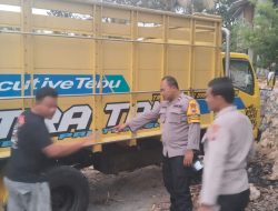 Kecelakaan Maut di Wonotirto, Blitar, Motor vs Truk, Satu Meninggal Dunia