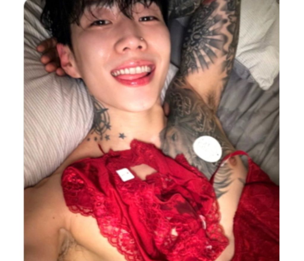 Hampir Vulgar! Konten OnlyFans Jay Park Tuai Kritikan Warganet Korea