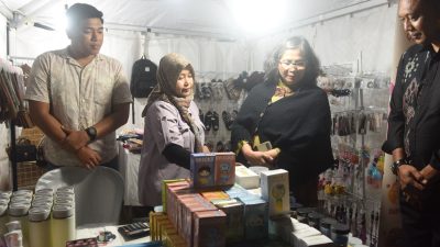 Pj Wali Kota Kediri Keliling dan Larisi Dagangan pada Festival Pasar Rakyat Kecamatan Mojoroto, Ini Infonya