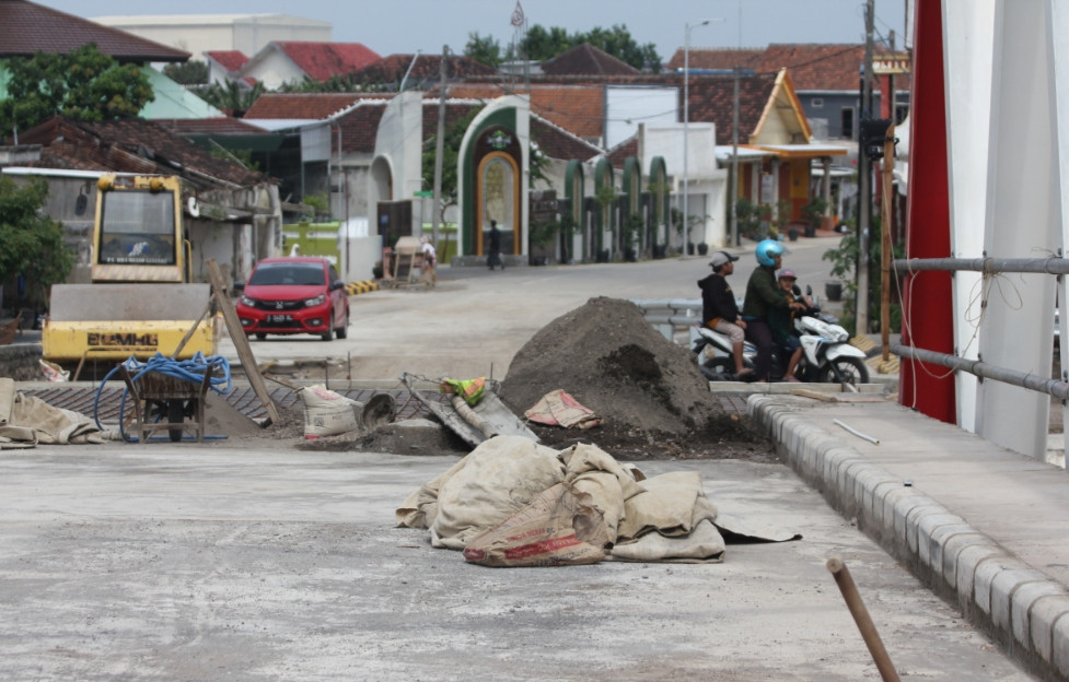 Progres Pembangunan Jembatan Jongbiru Sudah 95 Persen