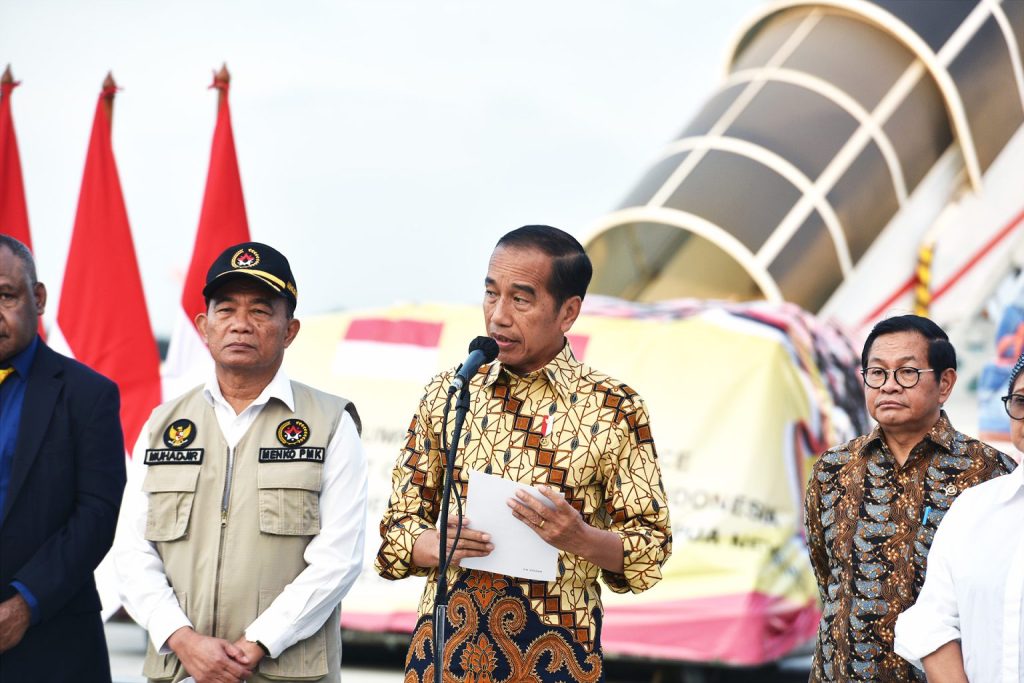 Pemerintah Indonesia Salurkan Bantuan Kemanusiaan untuk Papua Nugini dan Afganistan, Dilepas Langsung Presiden Jokowi