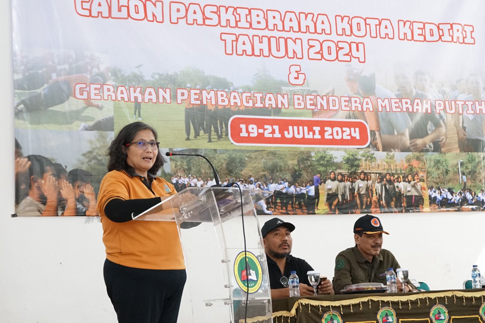 Pj Wali Kota Kediri Beri Motivasi Calon Paskibraka Kota Kediri Saat Pra Latihan