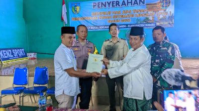 Pemerintah Desa Bulu, Kecamatan Semen, Kediri, Serahkan Sertifikat PTSL Tahap Ke-4 pada Warga, Ini Infonya