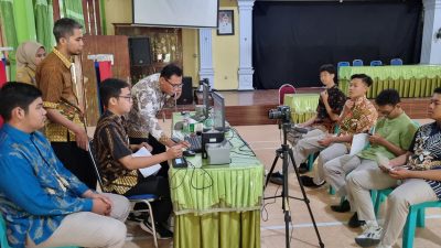 Ratusan Pelajar SMA di Kabupaten Kediri yang Sudah Berusia 17 Tahun Bareng-bareng Ikuti Perekaman Data KTP – El