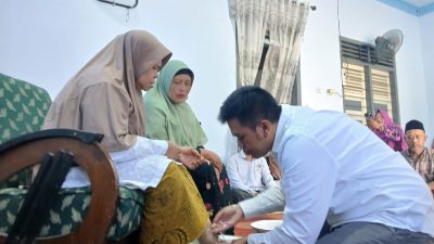 Daftar ke KPU Kota Blitar, Mas Ibin Awali dengan Sungkem dan Basuh Kaki Ibu, Ini Infonya