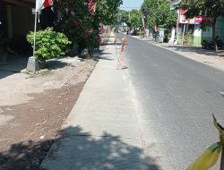 Jalan Pamenang, Ngasem, Kediri, Dilebarkan, Warga Senang, Ini  Komentarnya