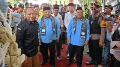 Pasangan WarSa Resmi Daftar di KPU Kabupaten Jombang, Ditemani Dukungan Massa yang Meriah