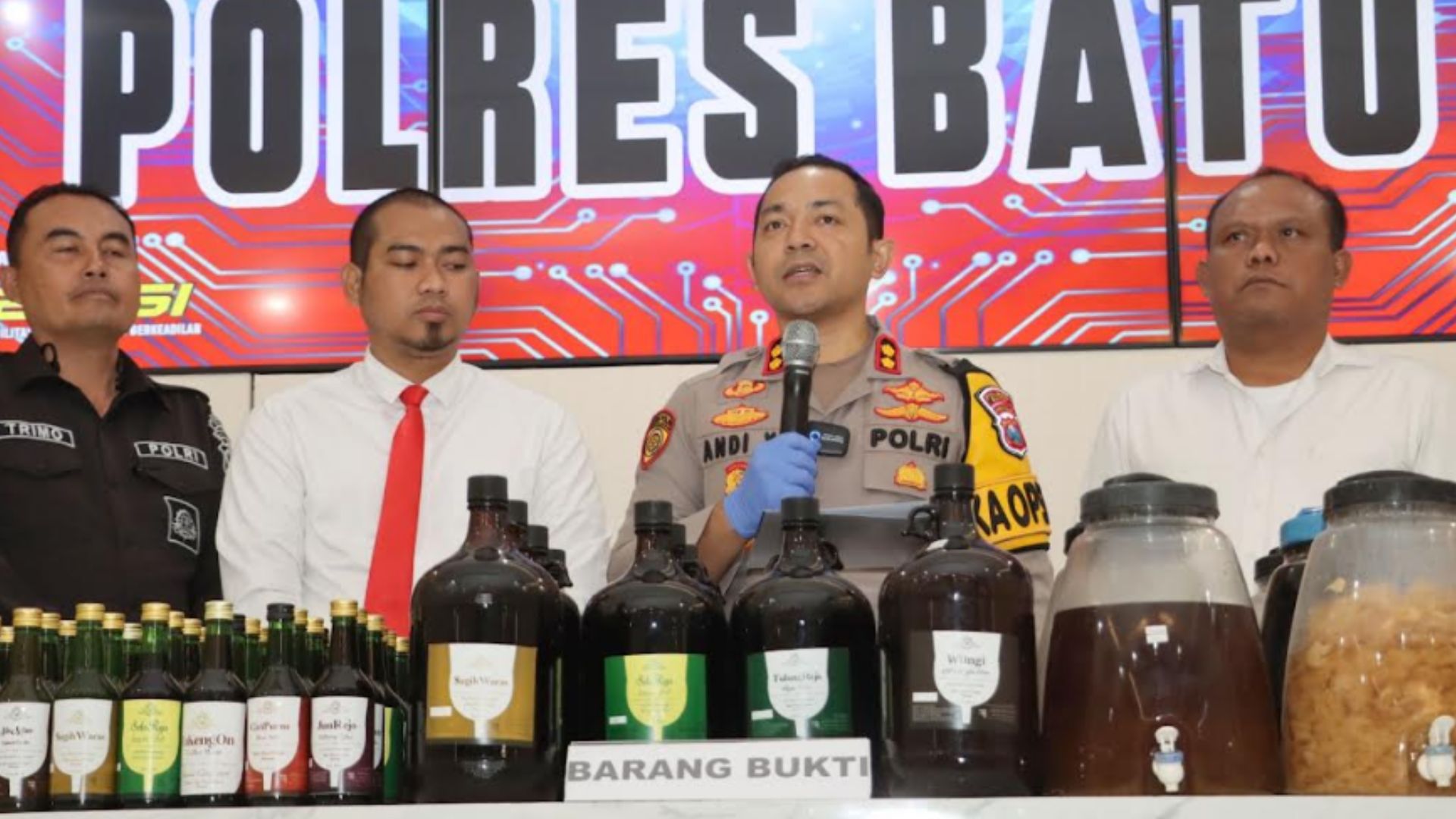 PSI Berikan Klarifikasi Terkait Pemilik Home Industri Miras di Batu, Apa Benar dari Partai Terkemuka?