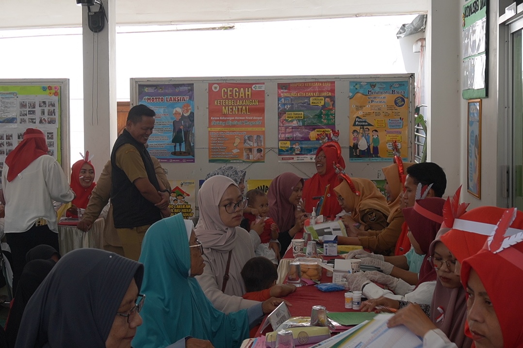 Posyandu Seruni di lingkungan Pondok Pesantren (Ponpes) Wali Barokah,