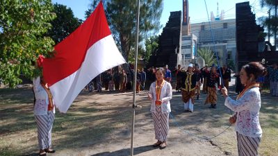 Kota Sejuk Gunakan Bahasa Jawa dalam Upacara HUT ke-79 Kemerdekaan RI di Candi Lor Nganjuk
