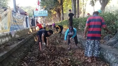 LDII dan Warga Kelurahan Tempurejo, Kerja Bakti Bersama, Wujud Sinergi dalam Menjaga Lingkungan