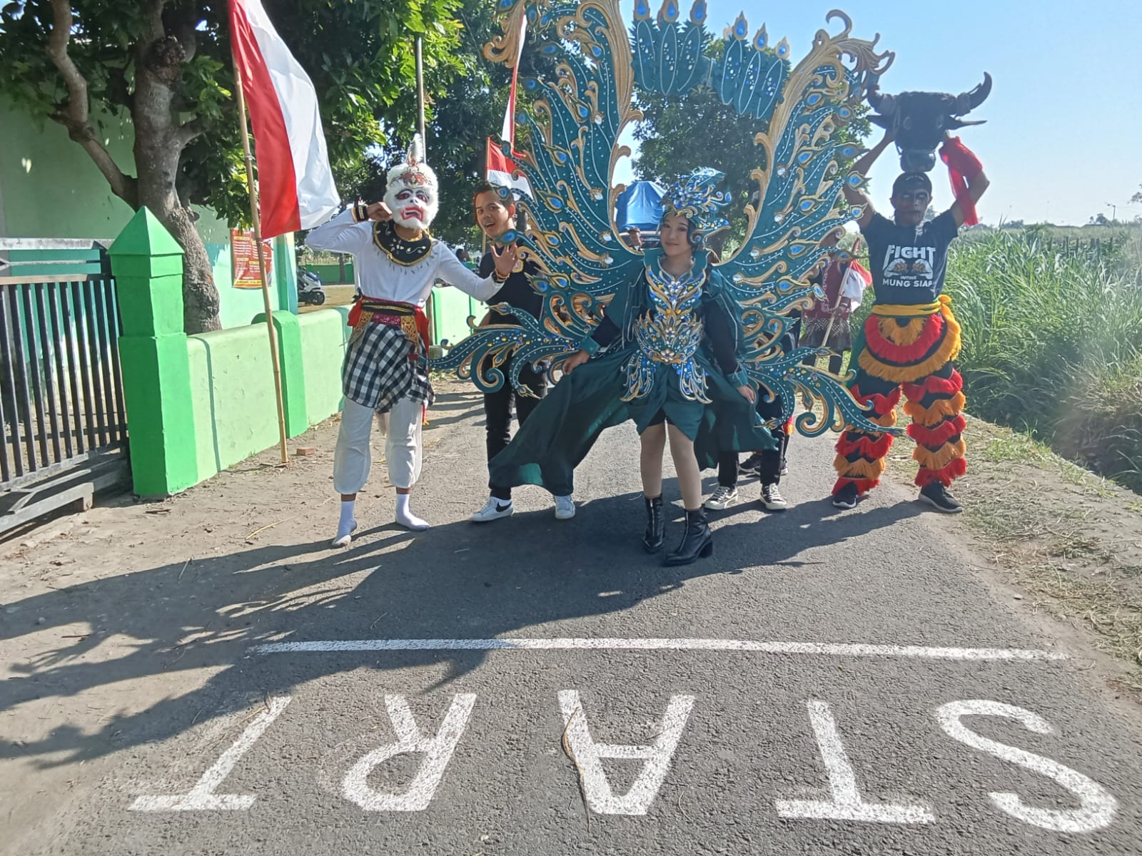 Warga Desa Nanggungan, Kecamatan Kayen Kidul, Meriahkan HUT RI ke-79 dengan