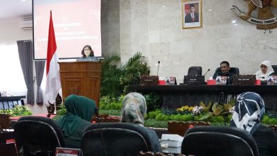 Pj Wali Kota Kediri Jelaskan Nota Keuangan Raperda tentang Perubahan APBD Tahun Anggaran 2024