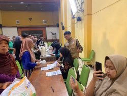 Ribuan KPM di Kelurahan Ngronggo, Kota Kediri Terima Bantuan Pangan Beras, Masing-Masing 10 kg, Ini Infonya