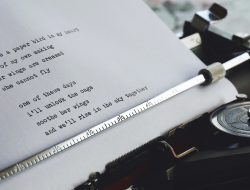 5 Puisi Kemerdekaan Menyentuh Hati untuk Bahan Lomba, Meriahkan HUT RI dengan Semangat 45