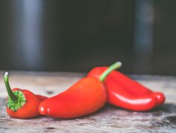 Harga Cabai di Pasar Legi Jombang Melambung, Pedagang dan Pembeli Beradaptasi!