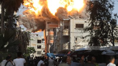 Beberapa warga sipil tewas dan terluka akibat pemboman Israel di wilayah Gaza tengah