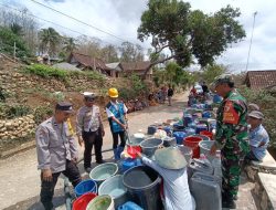 Peringati HUT Polantas, Polres Blitar Gelar Baksos Salurkan Air Bersih ke Kademangan
