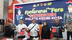 Sempat Kabur, Perampok Bawa Sajam Beraksi di Dua Minimarket di Kediri Dibekuk Polisi