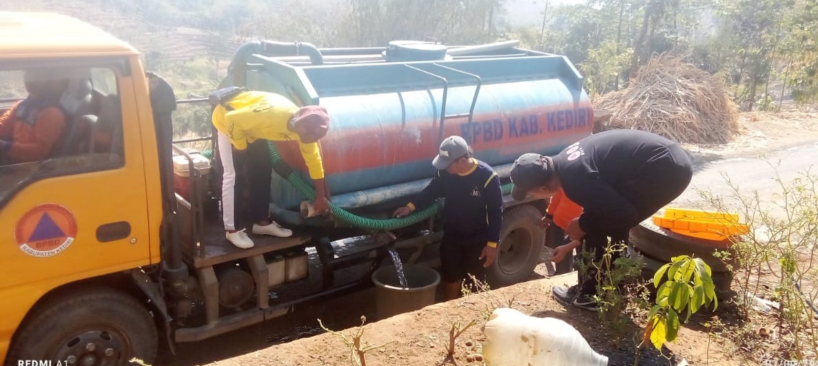 Tiga Dusun di Kediri Masih Bergantung pada Suplai Air Bersih