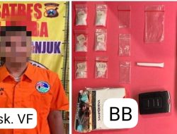 Satreskoba Polres Nganjuk Tangkap Dua Pria Pengedar Narkoba Asal Loceret, Ini Barang Bukti yang Disita