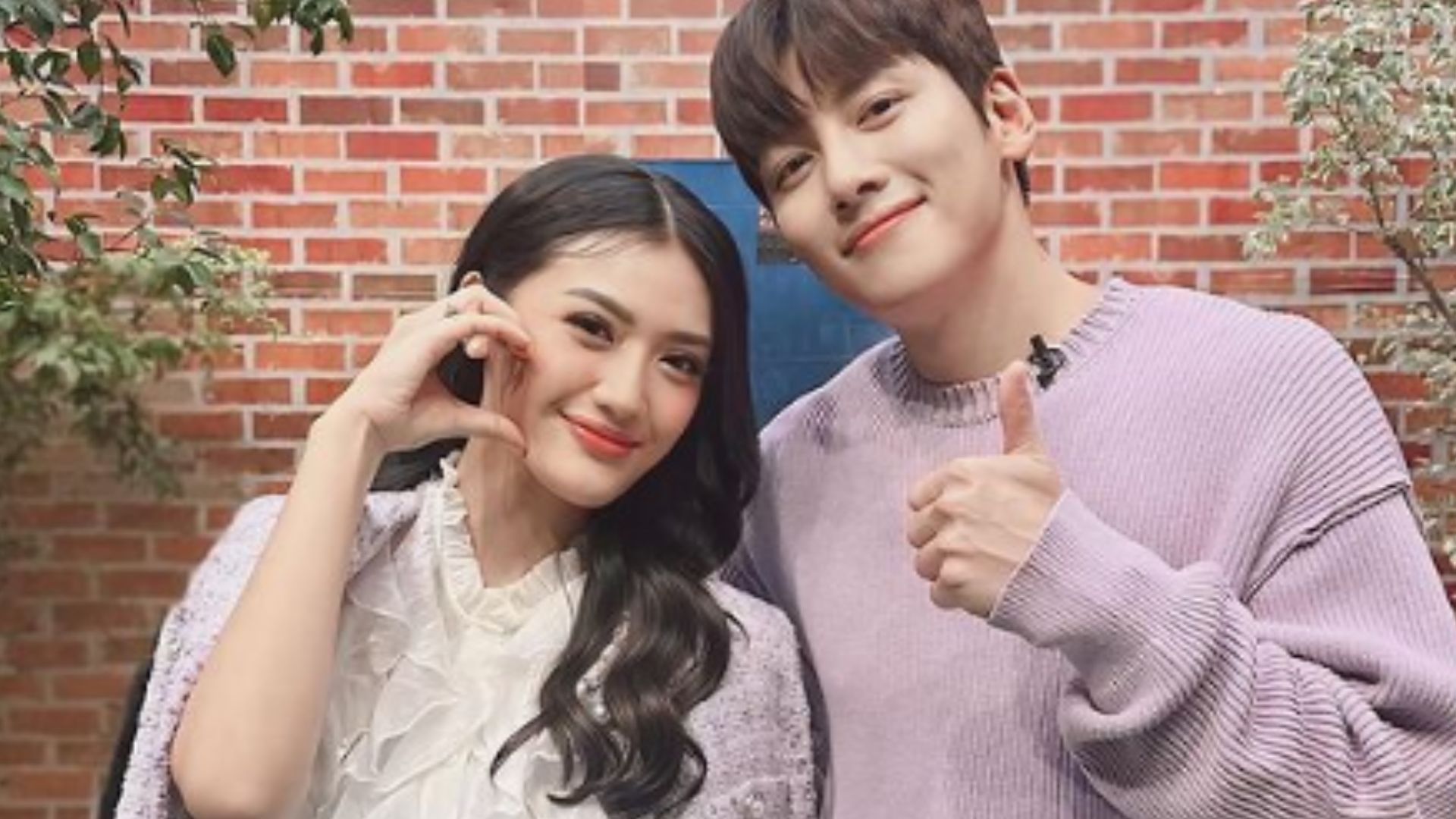 Anissa Aziza dan Ji Chang Wook Serasi Pakai Baju Couple, Raditya Dika Malah Disebut Netizen Orang Ketiga 