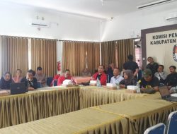 Waduh! KPU Tulungagung Kembalikan Berkas Pendaftaran Empat Pasangan Calon