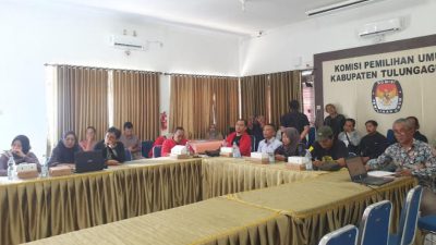 Waduh! KPU Tulungagung Kembalikan Berkas Pendaftaran Empat Pasangan Calon