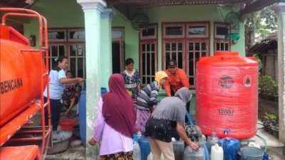 Kekeringan di Kabupaten Tulungagung Makin Meluas hingga 13 Desa, Pemkab Kirim 115 Truk Air dan Imbau Penghijauan