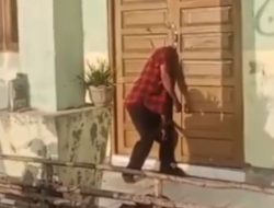 Berniat Maling! Pria di Gunung Mas Malah Tewas Terjepit Pintu, Jasadnya Ditemukan Tersangkut