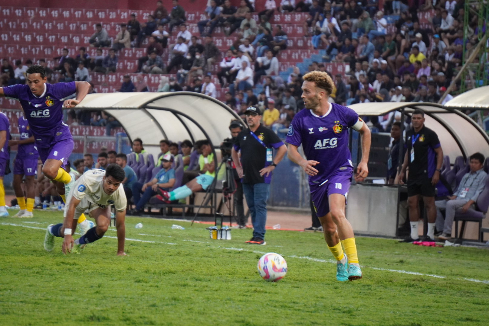 Tendangan Bebas Ze Valente Amankan Poin Penuh untuk Persik