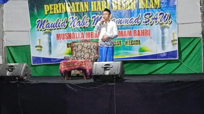 Beri Sambutan dalam Acara Mauludan, Kades Desa Ngreco Sampaikan Pentingnya  Bayar Pajak