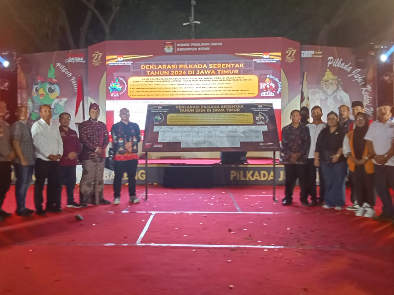 Serah Terima Kirab Maskot Pilkada 2024 di Kabupaten Kediri, KPU Ajak Masyarakat Sukseskan Pilbup dan Pilgub