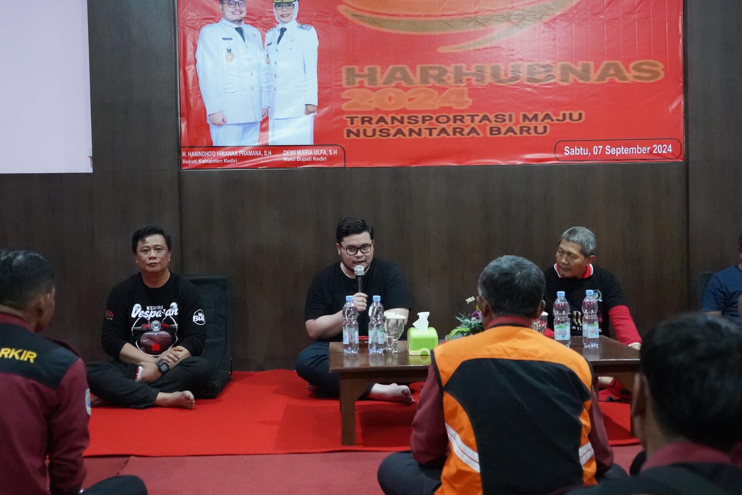 Mas Dhito Bakal Naikkan Insentif Rp1 Juta bagi Jukir