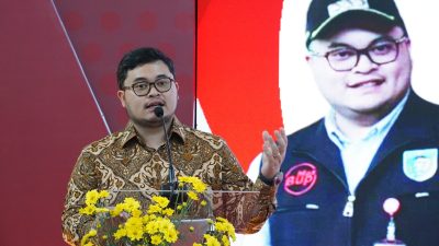 Bupati Kediri, Mas Dhito Ingatkan Peranan Penting Seorang Ayah bagi Pertumbuhan Anak