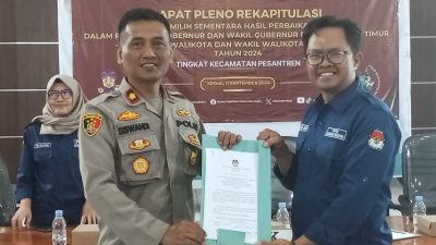 RAPAT PLENO REKAPITULASI DPSHP DI KECAMATAN PESANTREN