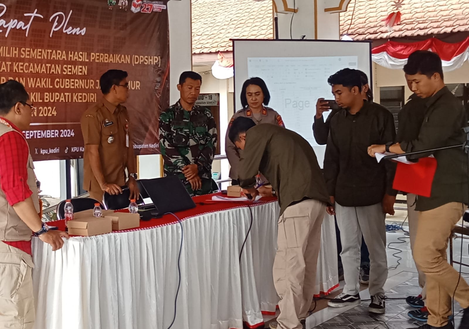 PPK Kecamatan Semen Gelar Rapat Pleno Terbuka Rekapitulasi DPSHP