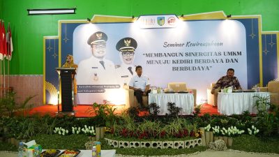 Pemkab Kediri Peduli Pelaku UMKM, Mas Dhito Siapkan Rumah Kemasan