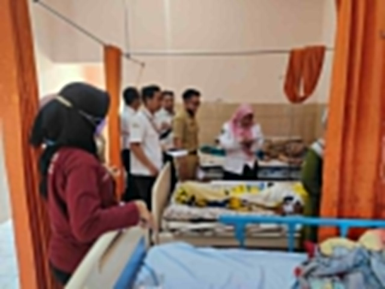 Dinkes Kabupaten Blitar : Penyebab Keracunan Massal Diduga Air Mengandung Salmonella