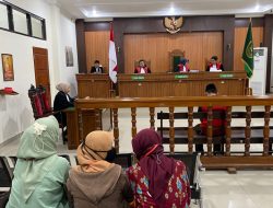 Bapak-anak Pengasuh Ponpes di Trenggalek Pelaku Pencabulan Santriwati Divonis 9 Tahun Penjara