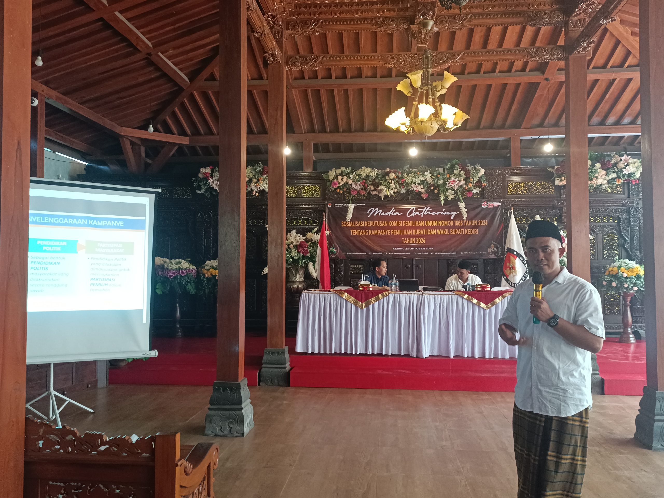 Debat Publik Perdana Pilbup Kediri 2024, KPU Kabupaten Kediri Siapkan Lima Tema dan Batasan Pendukung Paslon