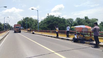 Uji Beban, Jembatan Semampir Ditutup Total Hingga Minggu 27 Oktober